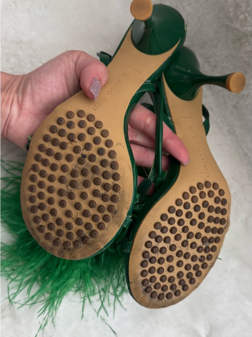 BOTTEGA VENETA Dot feather-trimmed leather sandals - Picture 6 of 7